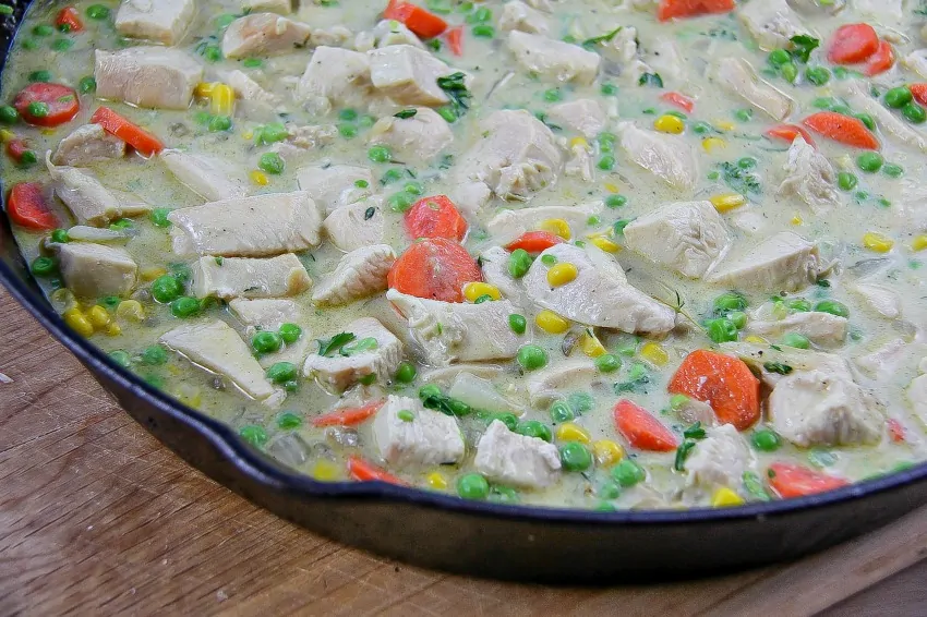 How To Make Easy Skillet Chicken Pot Pie With Biscuits