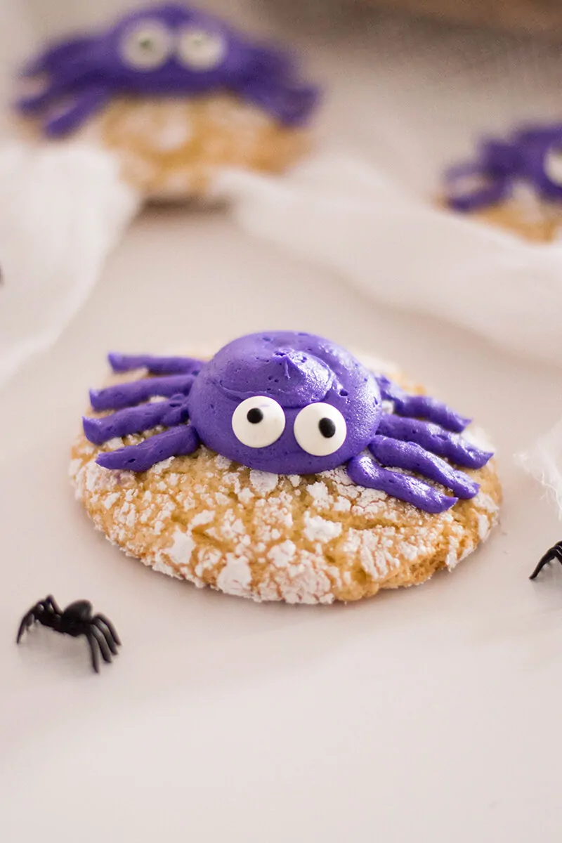 Giving our crinkle cookies a Halloween makeover with buttercream spiders.