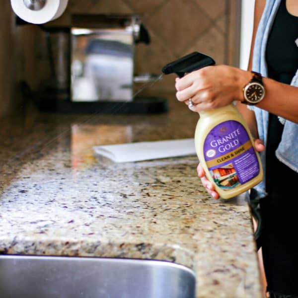 How To Clean Granite Countertops And Polish Them At The Same Time