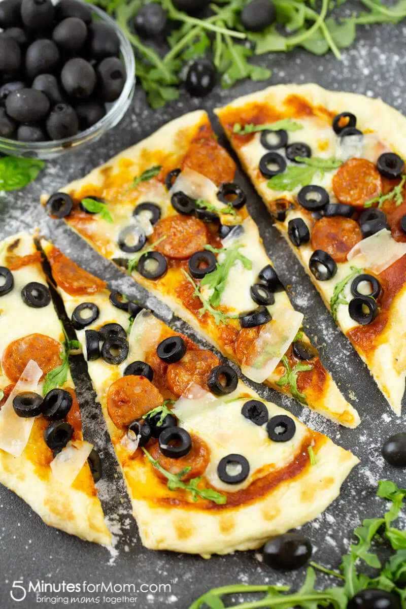 Recipe for Grilled Pizza with Hojiblanca Olives from Spain and Spanish Chorizo Sausage