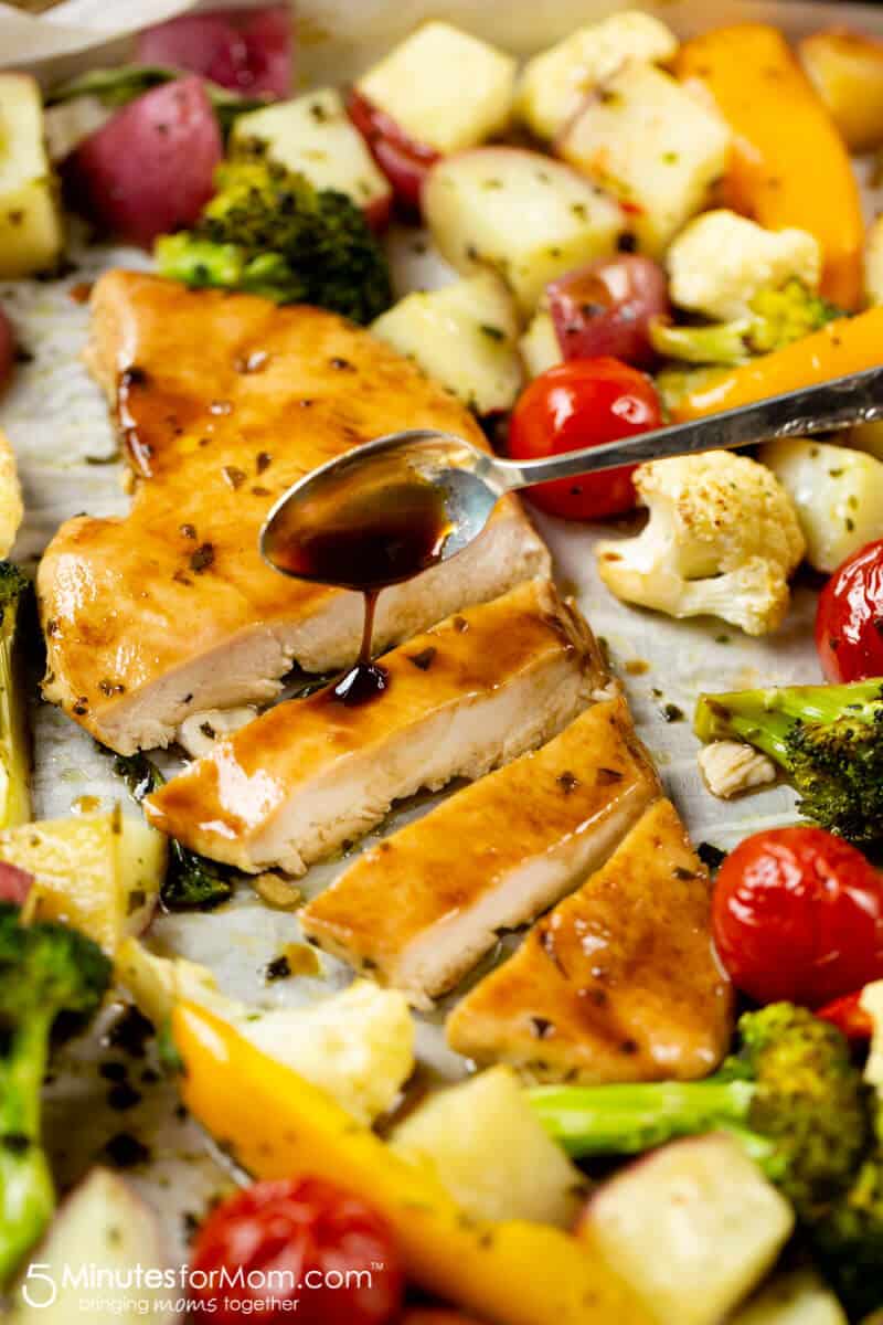 Sheet Pan MapleGlazed Chicken Recipe 5 Minutes for Mom