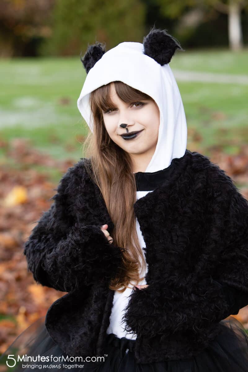 DIY Panda Costume - 5 Minutes for Mom