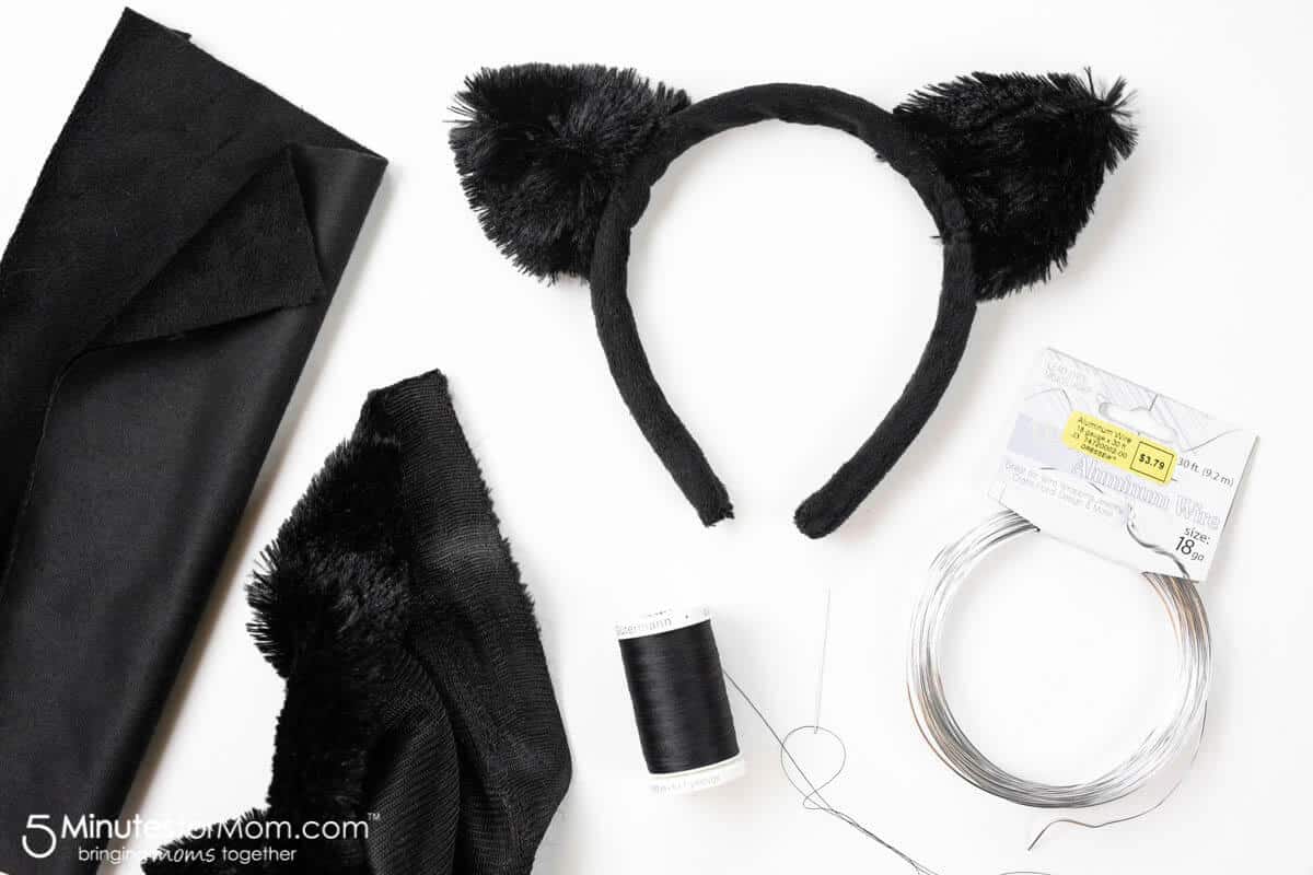 Easy Cat Costume How To Make A Gorgeous Black Cat Costume 5 Minutes For Mom