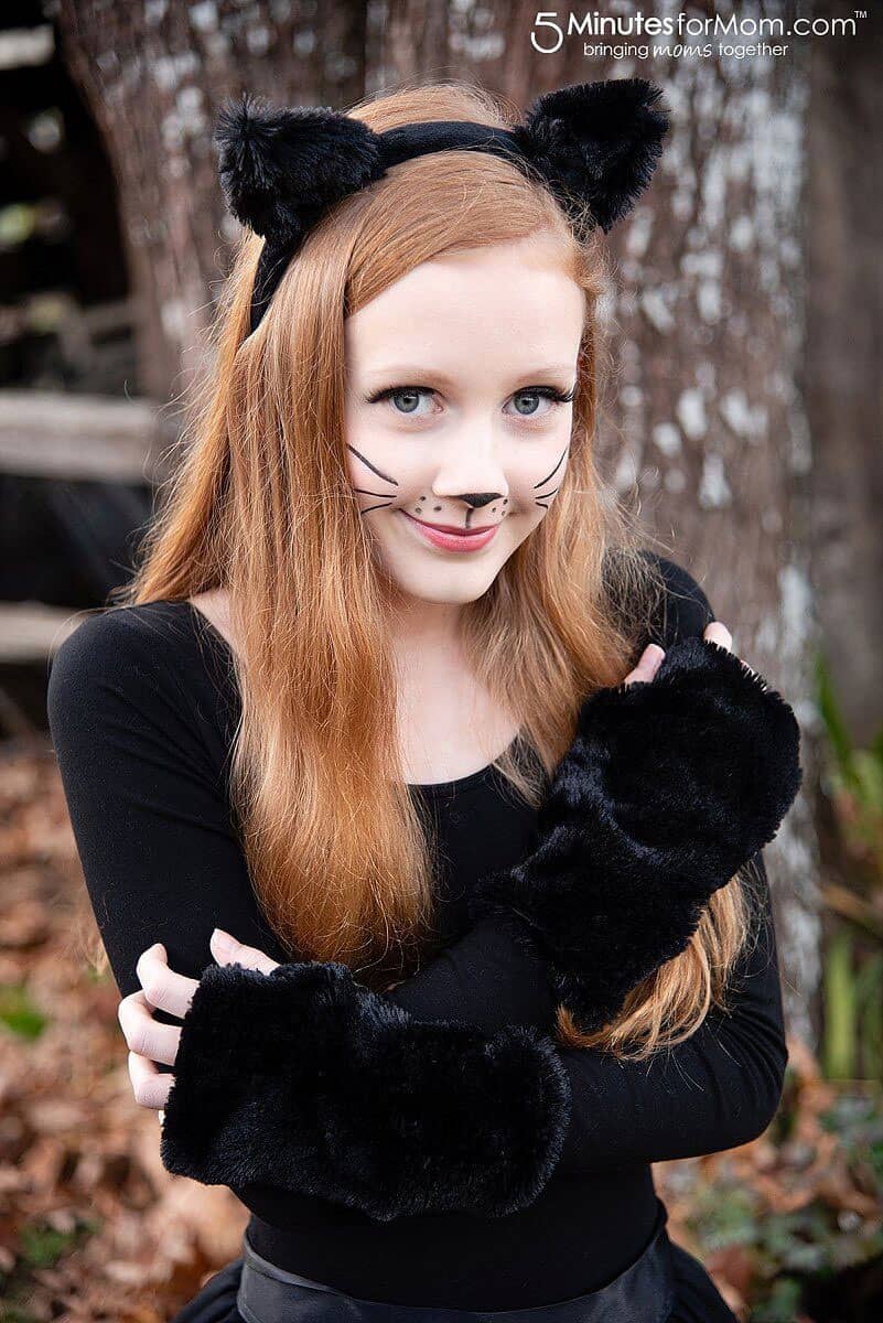 Easy Cat Costume - How To Make A Gorgeous Black Cat Costume - 5 Minutes