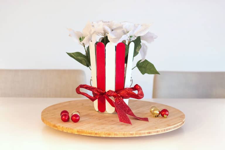 Easy Christmas Centerpiece - Holiday DIY