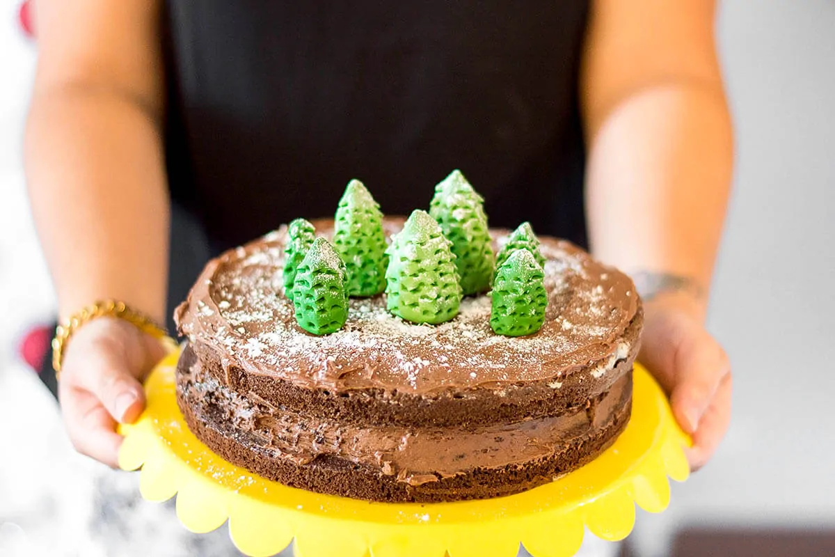 Christmas Tree Cake - Fondant trees and a sprinkling of confectioners' sugar to elevate a cake box mix: we present our Christmas Tree Cake.