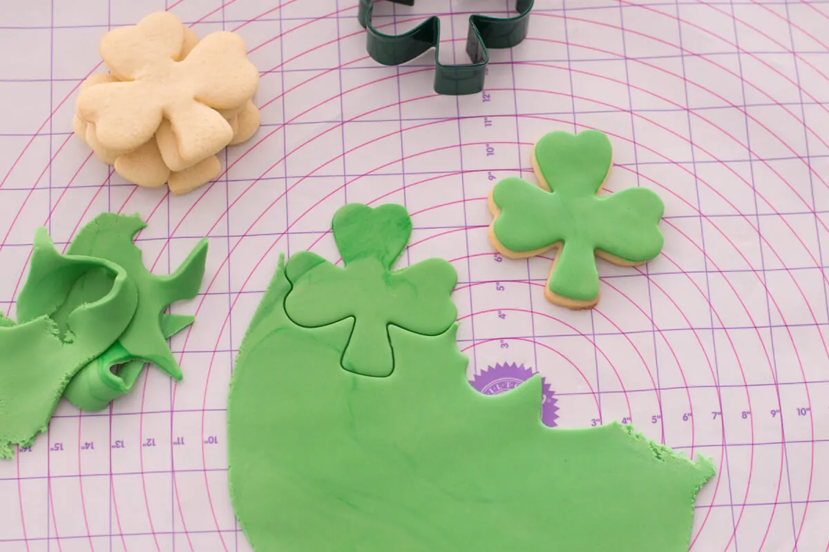 Decorating St. Patrick's Day Sugar Cookies with green fondant