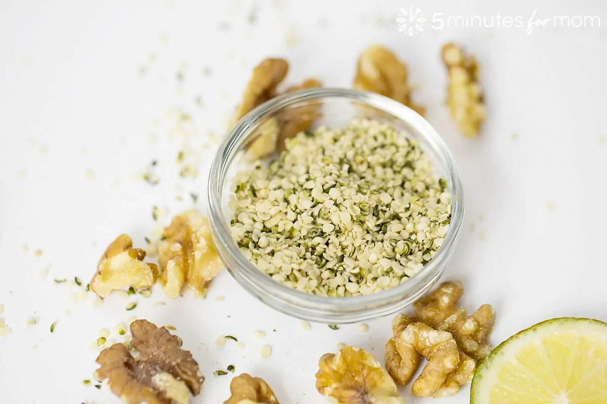 Hemp hearts and walnuts