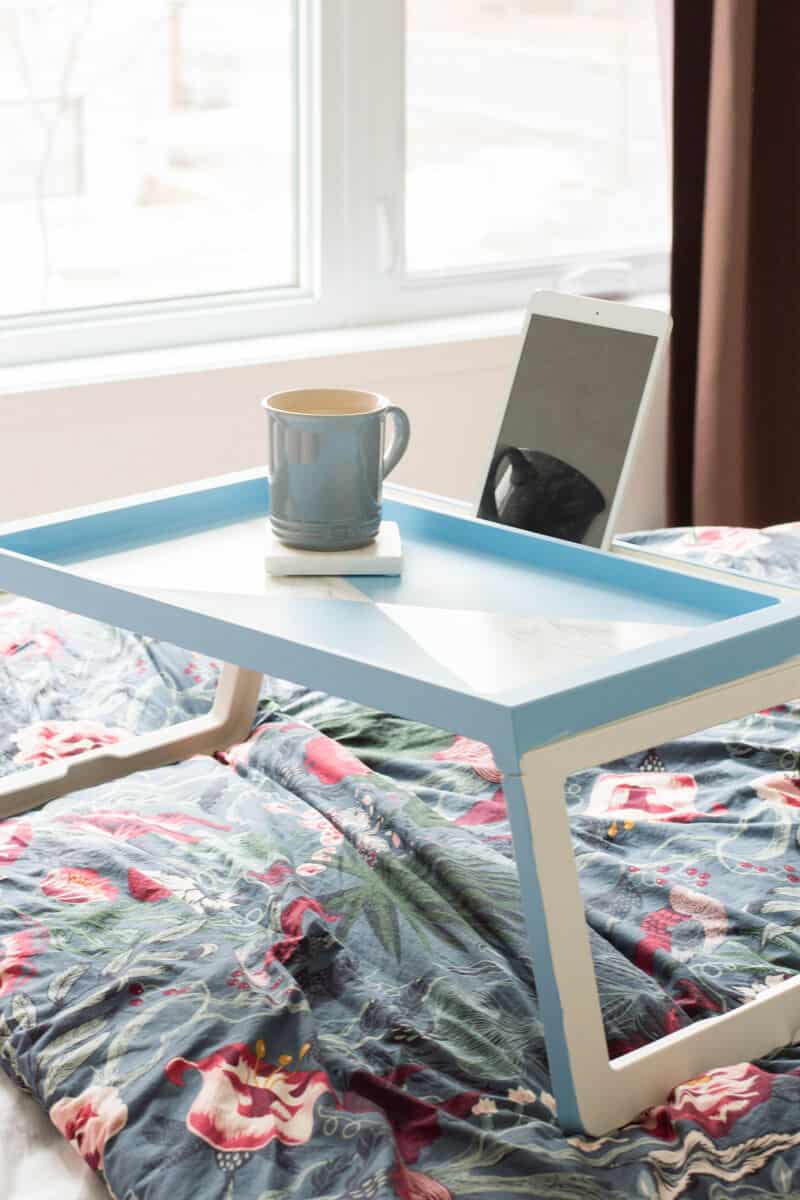Mother's Day DIY gift idea - Decorated Bed Tray