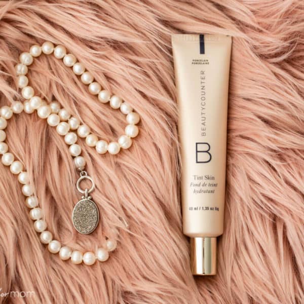 Beautycounter Reviews – Our Unbiased Results After Testing 14 Beautycounter Products For One Month