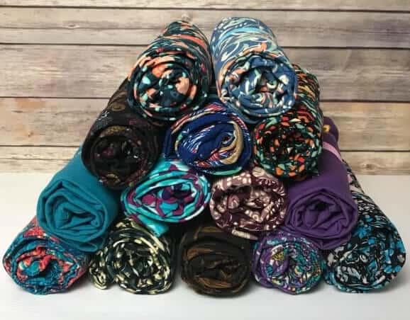 Best Gift Idea for Moms - LulaRoe Leggings