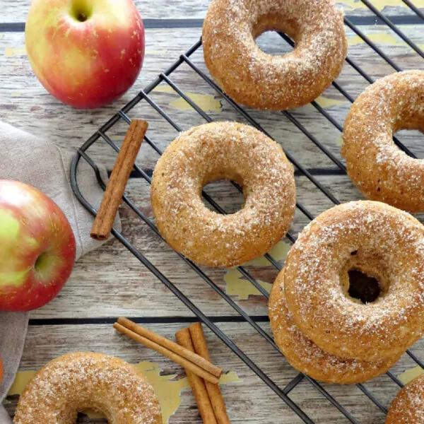 Apple Cinnamon Donuts