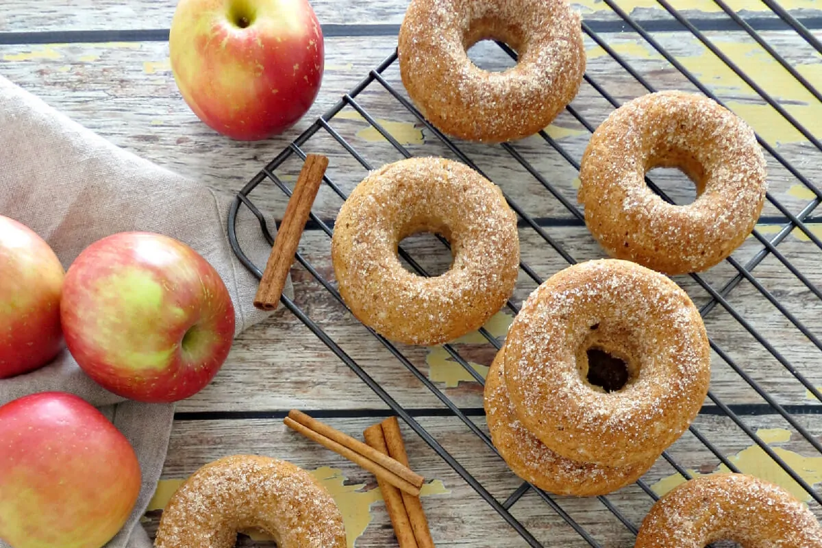 Apple Cinnamon Donuts