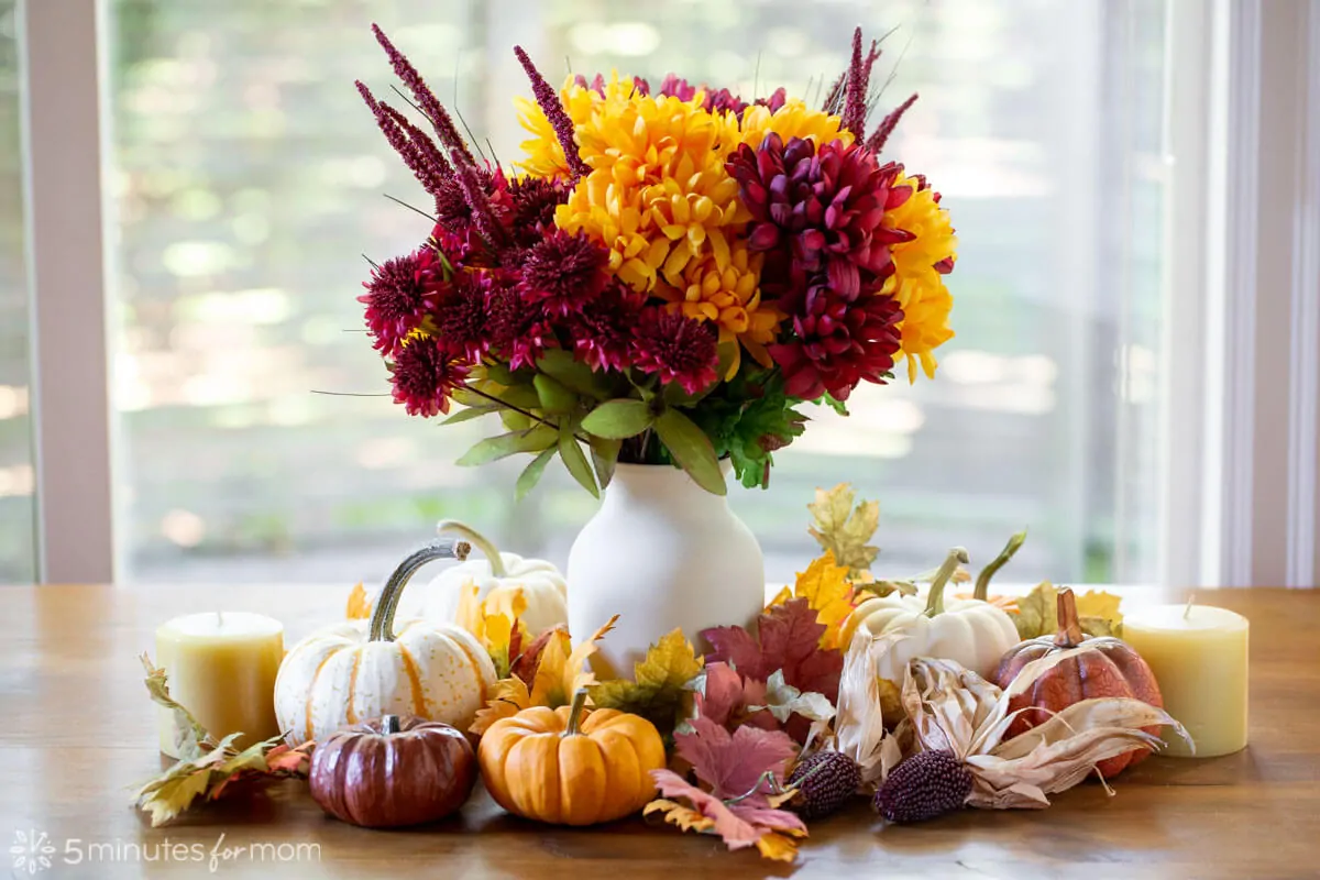 DIY Thanksgiving centerpieces with Testors Crackle Kit