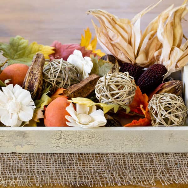 DIY Thanksgiving Centerpieces made with Crackle Spray Paint