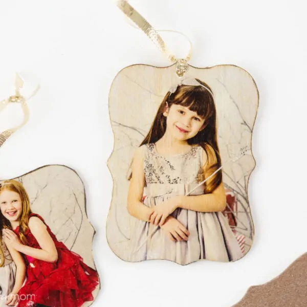 DIY Photo Ornaments – How To Turn Your Photos Into Beautiful Christmas Ornaments