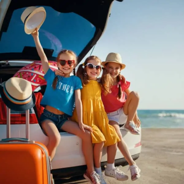 Family Road Trip Hacks – Top Tips For Surviving Long Car Rides With Kids