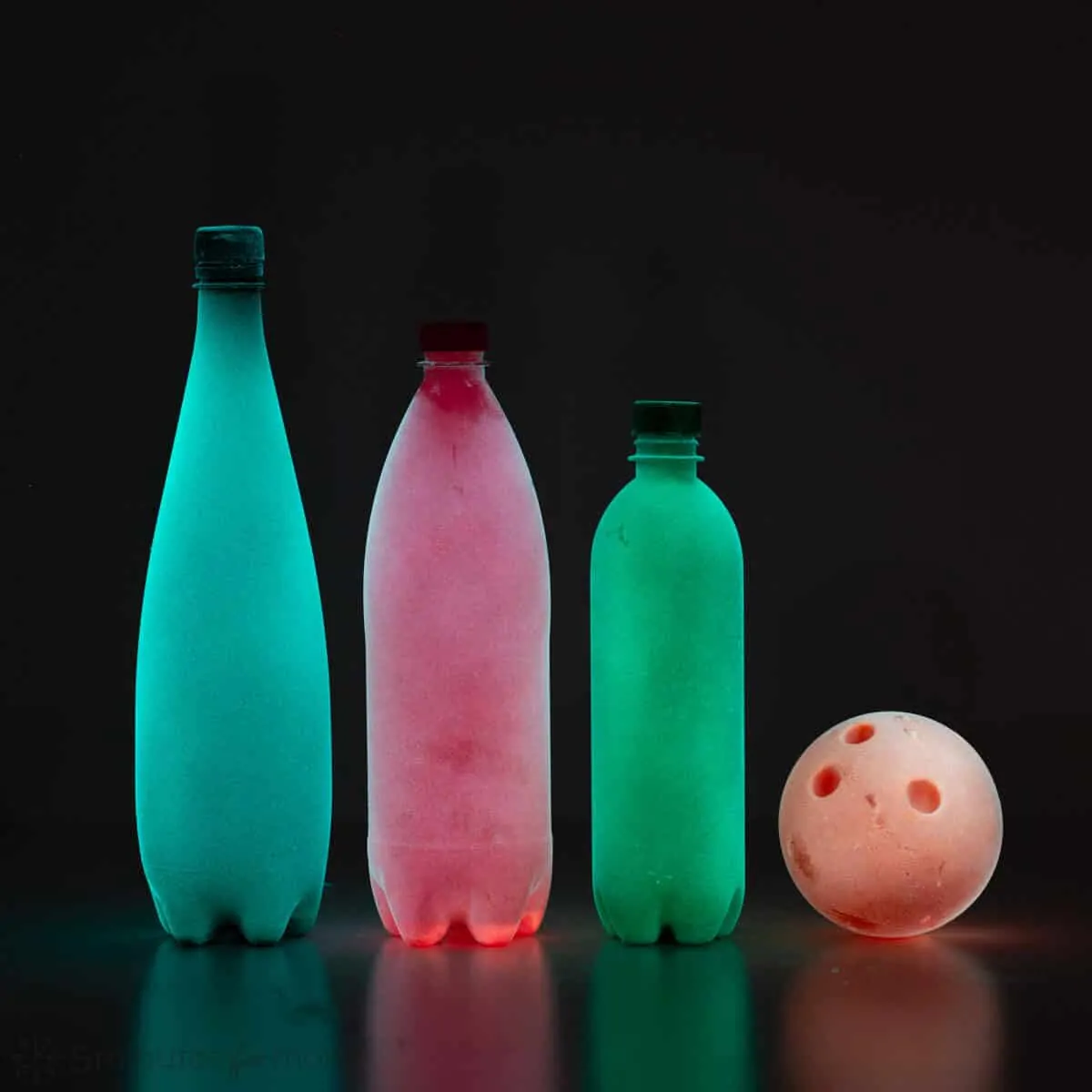 3 Ways to Make Glow in the Dark Bowling Pins DIY