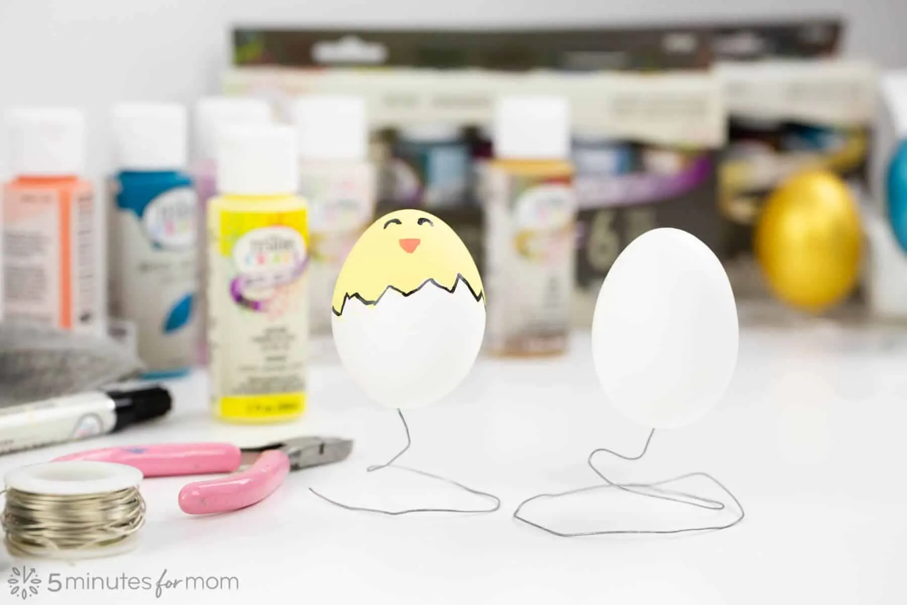 How to make wire egg holders for Easter Eggs