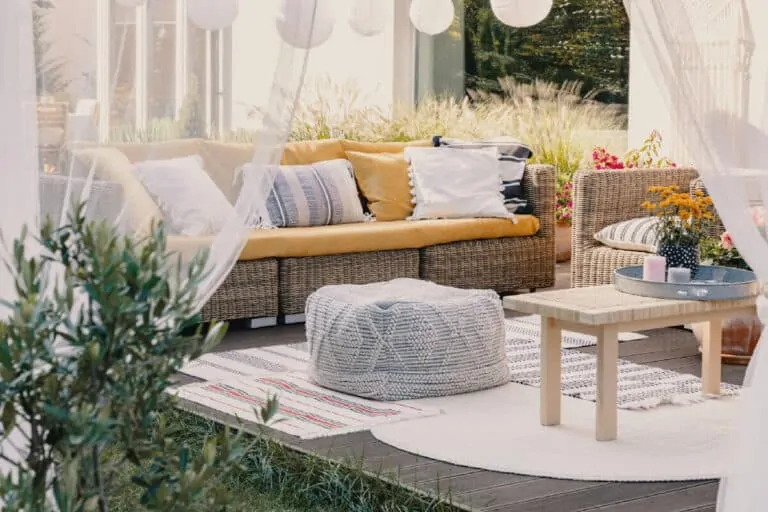 Outdoor Living Space Ideas