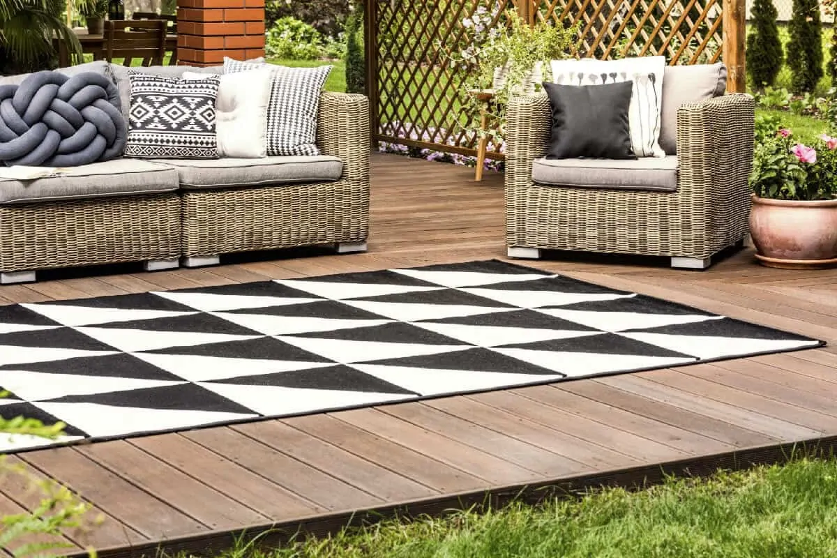 Outdoor Living Space Rug