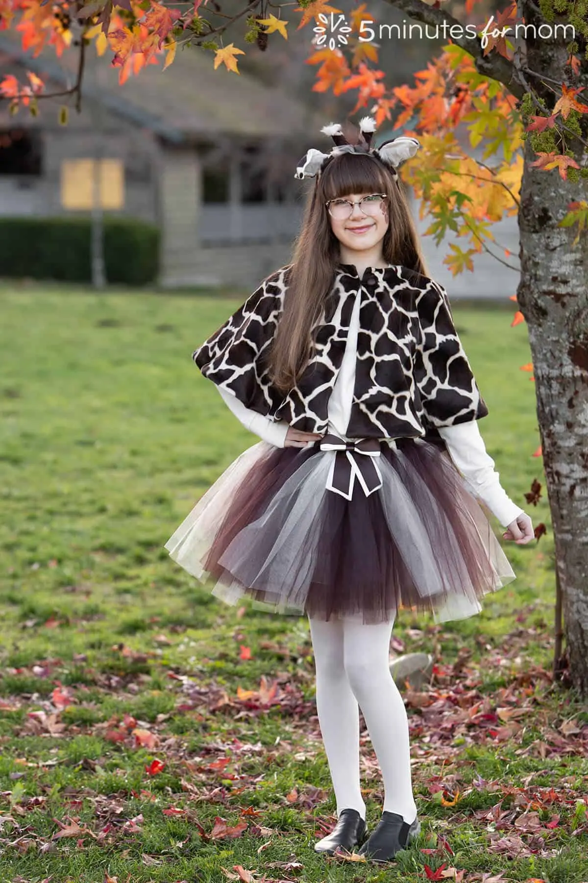 how to sew a faux fur capelet - giraffe costume