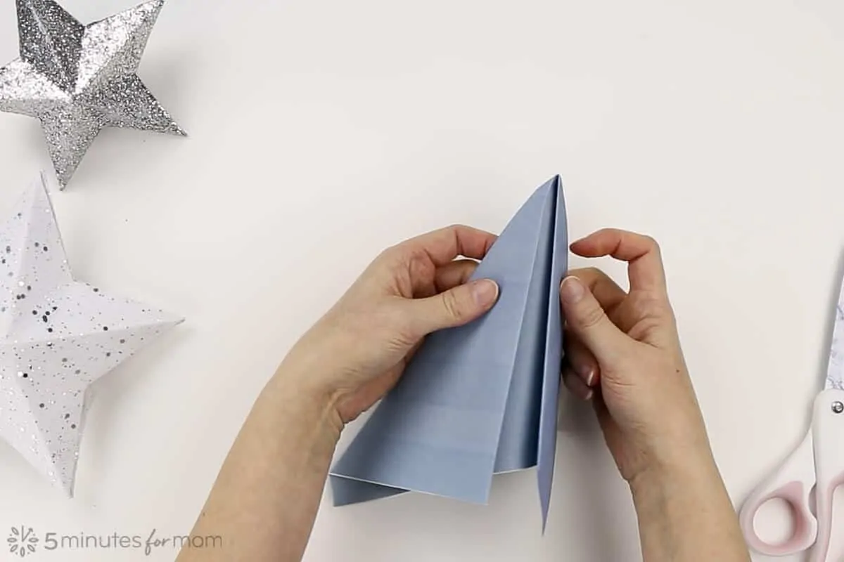 How to make a 3D paper star instructions