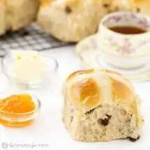 Homemade Hot Cross Bun Recipe