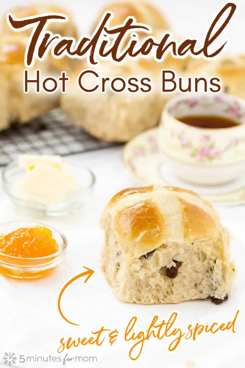 Traditional Hot Cross Buns