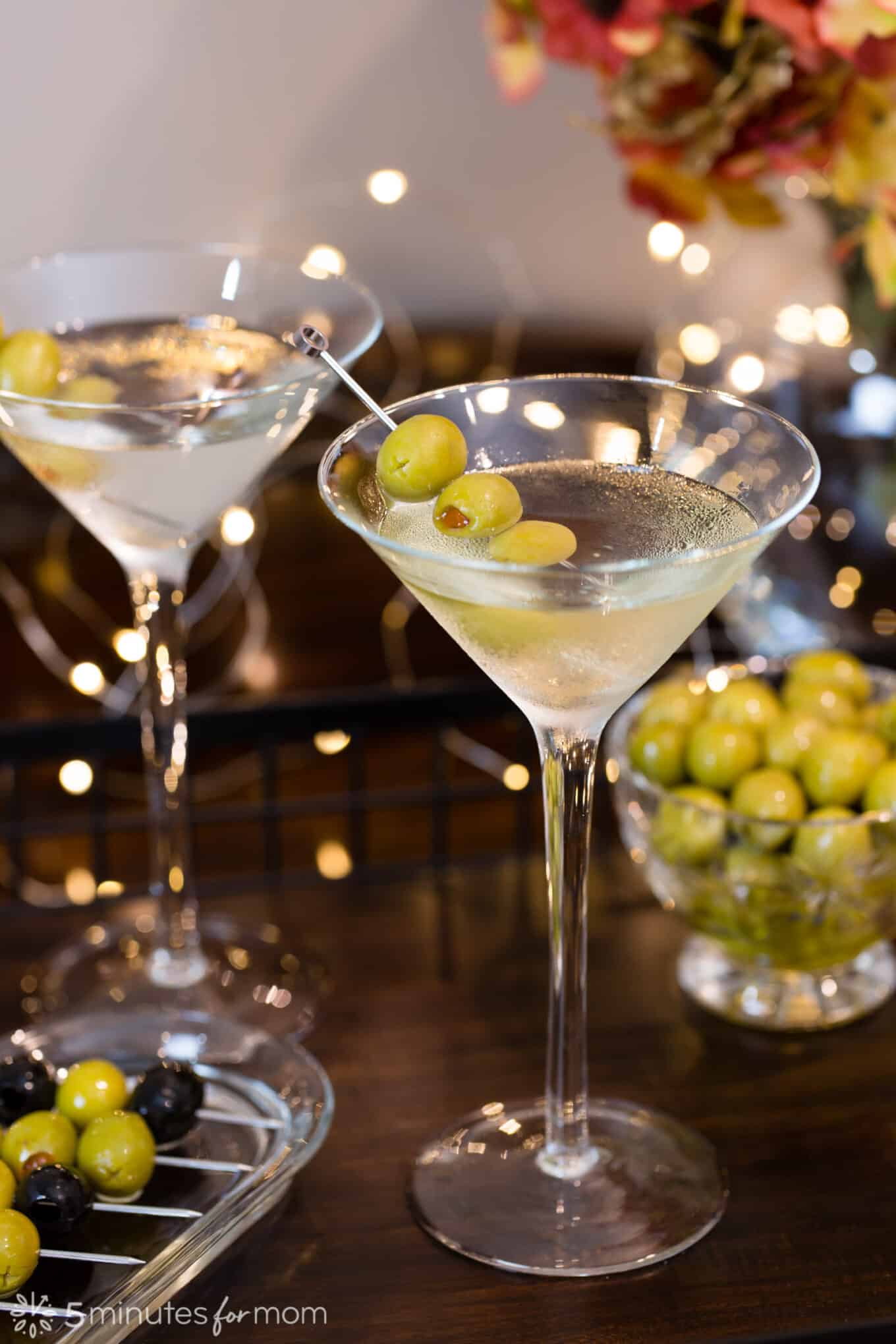 How to Make a Martini with Olives 5 Minutes for Mom