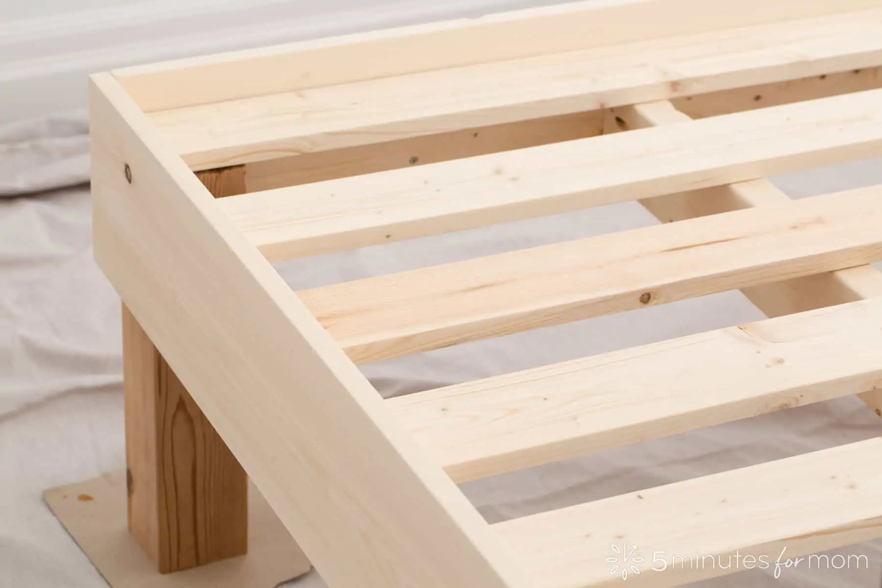 what kind of lumber should you use to build a bed frame