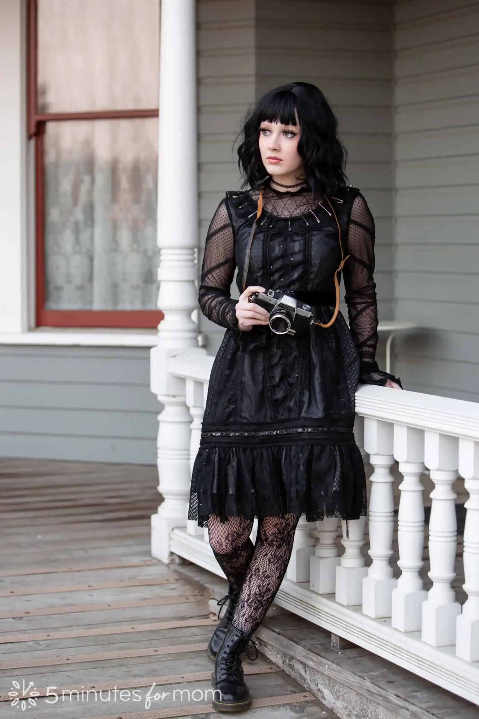 lydia deetz black dress